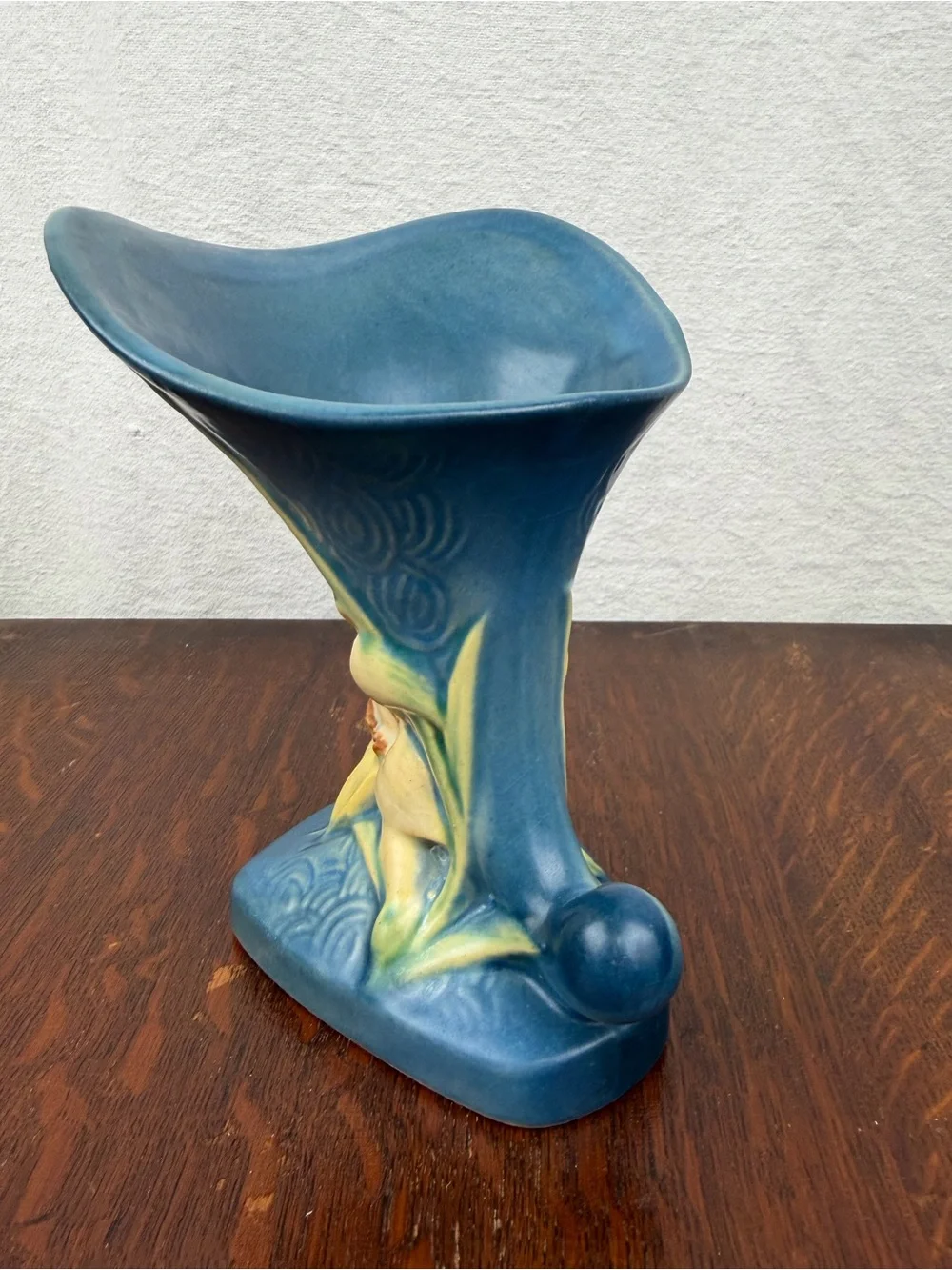 Vintage Roseville Zephyr Lily 203-6 Blue Cornucopia Vase 1946 Art Pottery